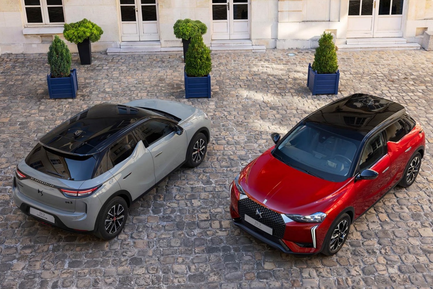 red and grey DS3