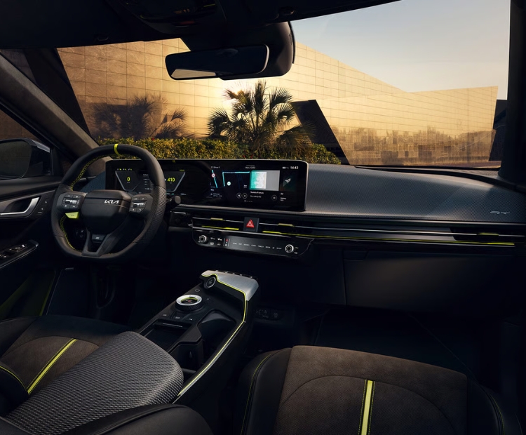 The Kia EV6 GT gallery image 8