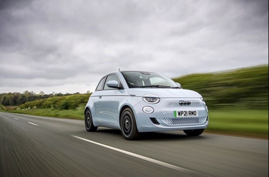 NEW 500 SCOOPS BEST ELECTRIC CITY CAR TITLE AT INNAUGURAL ECOCAR ELECTRIFIED TOP 50 AWARDS