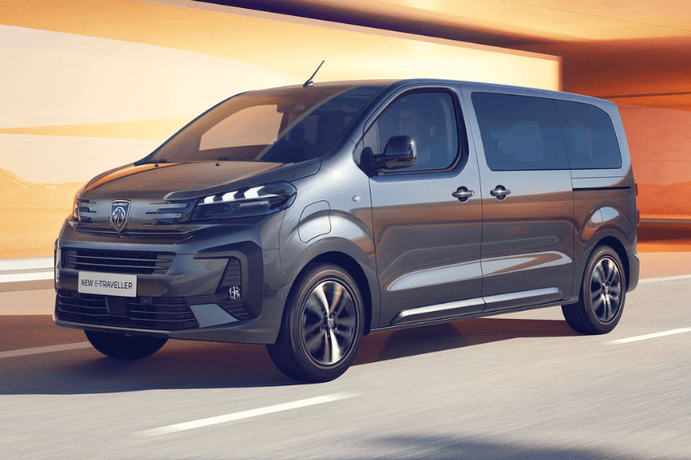 New Peugeot E-Traveller 