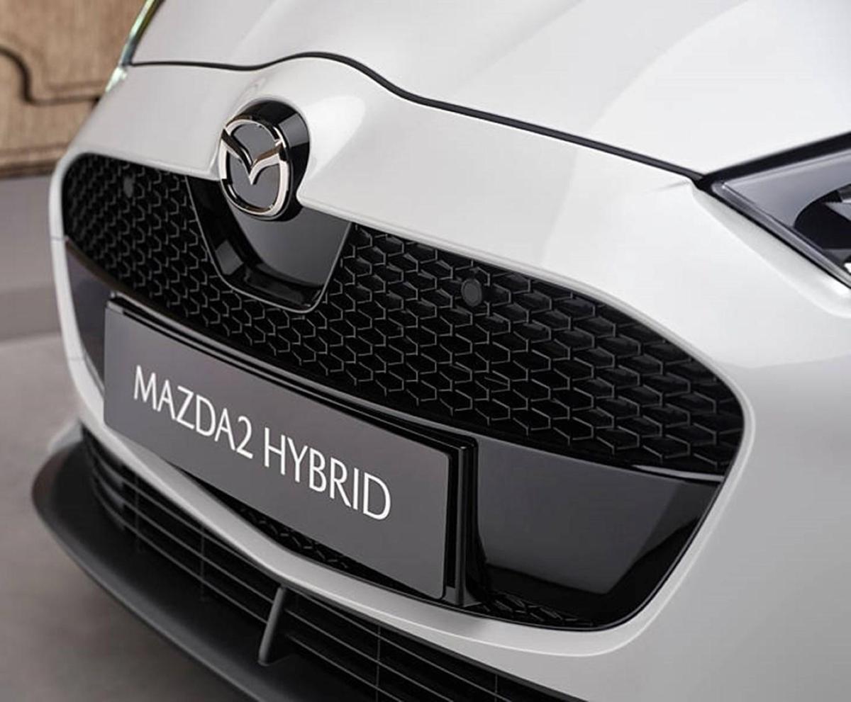 MAZDA2 HYBRID gallery image 3