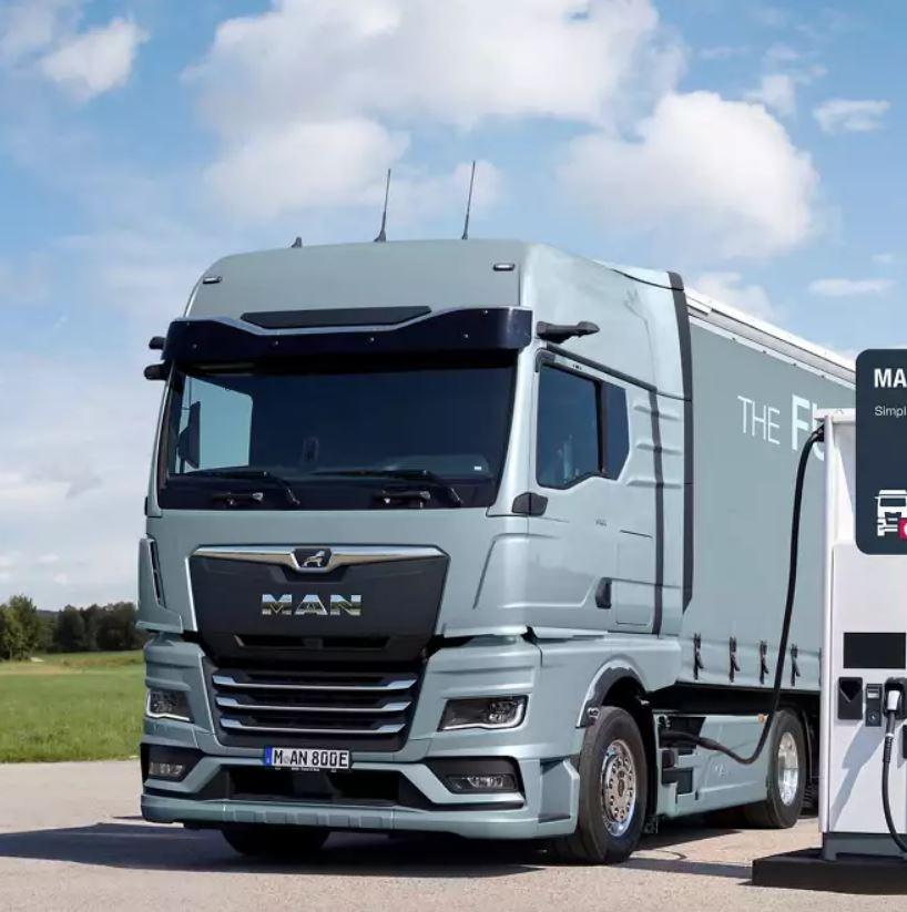 MAN Charge&Go is your complete solution for Europe-wide eTruck charging.