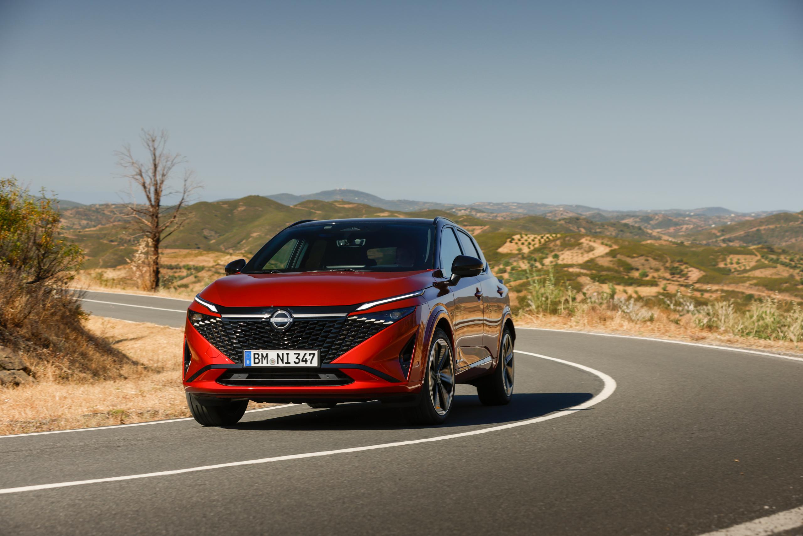 Refreshed Qashqai: takes to the roads with bold restyling, upgraded tech & Nissan’s unique e-POWER system