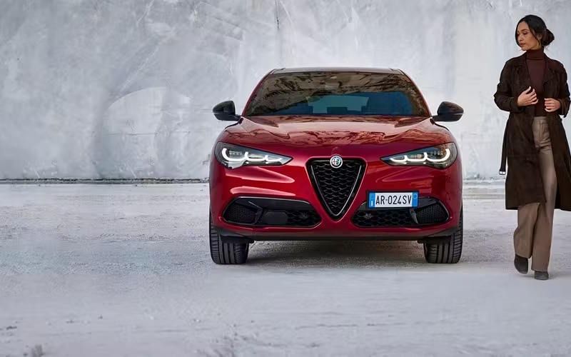 Stelvio Exterior