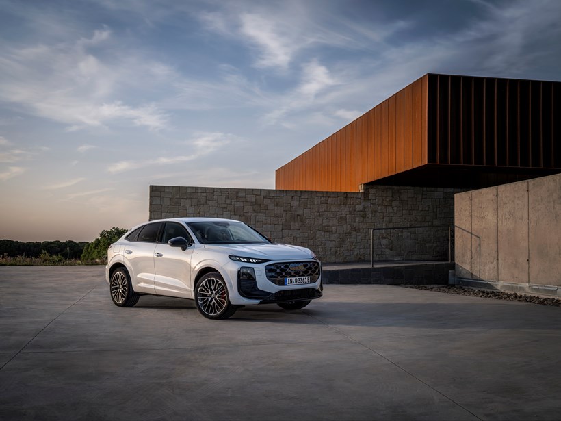 Q3 Sportback e-hybrid