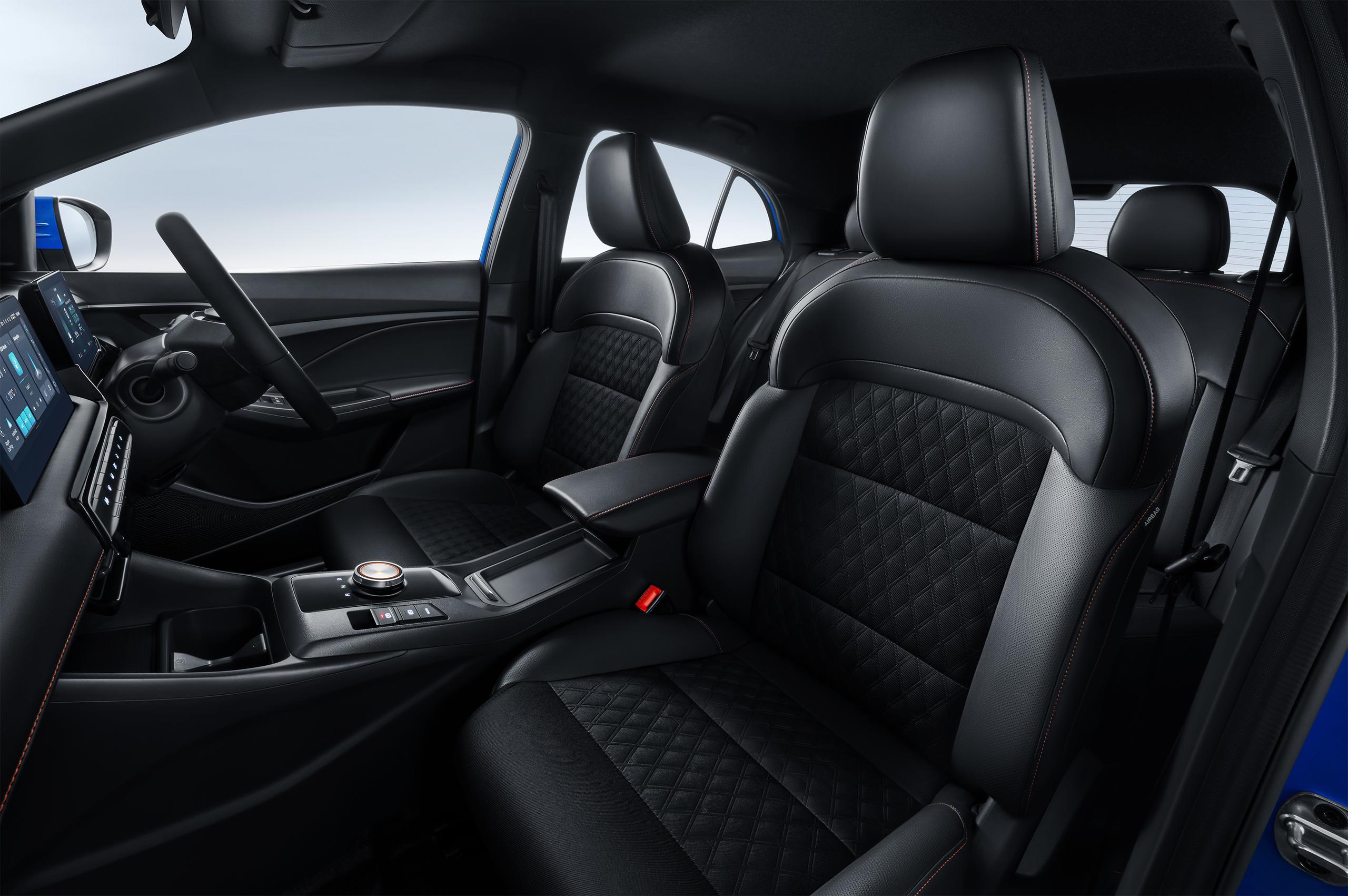 MG3 Interior