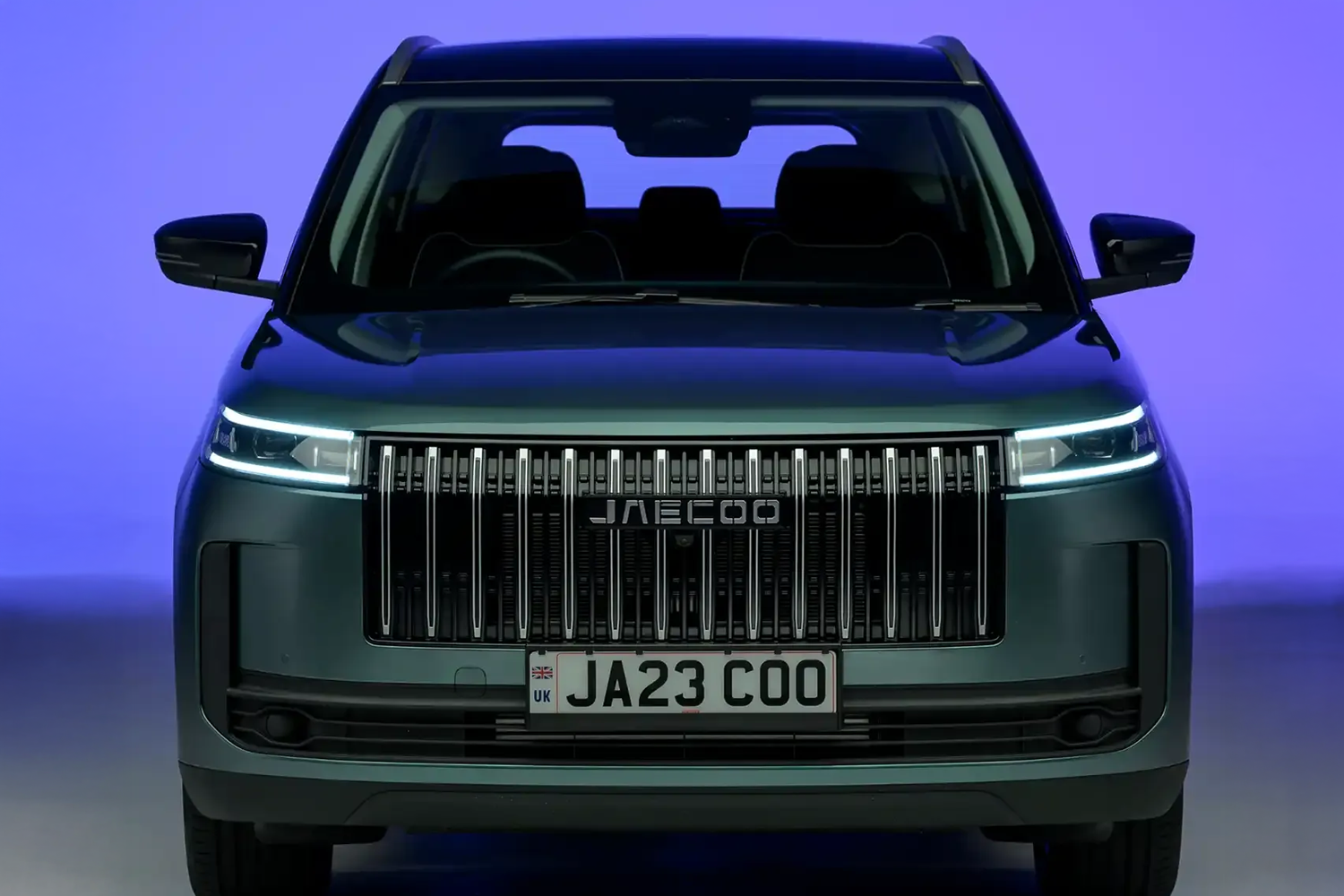 front on view of the New JAECOO 5 Petrol